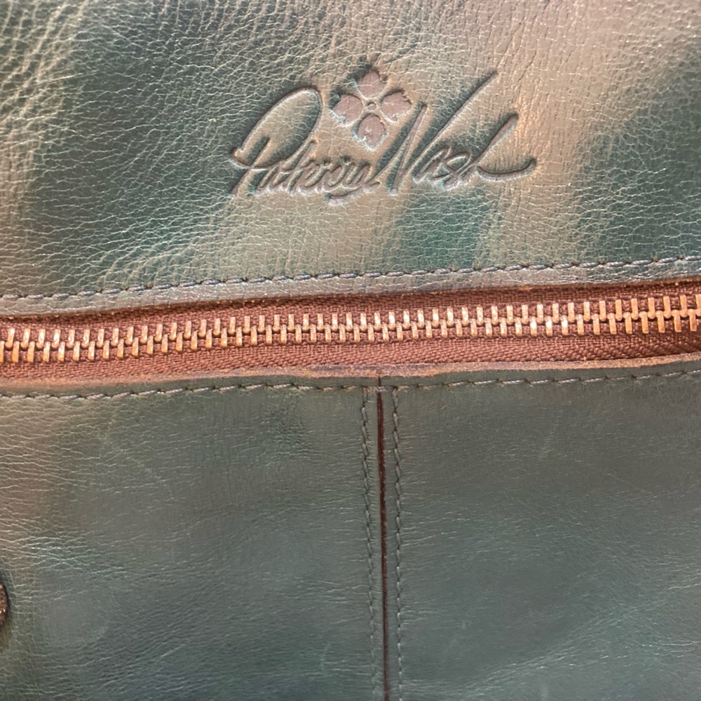 Mint Condition Patricia Nash Crossbody